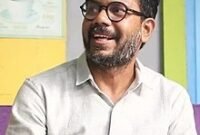 foto : Haris Azhar, S.H., M.A. advokat dan intelektual Indonesia. Ia pernah menjadi Koordinator Komisi untuk Orang Hilang dan Korban Tindak Kekerasan (KontraS) pada 2010–2016. (foto : Ist/Wikipedia)