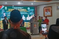 Pembacaan berita acara Nomor: C-005/DP-P.XXXIII/1/2025 penetapan waktu, tempat, dan tokoh yang membawa agama Islam ke Tanah Papua yang dibacakan oleh KH Fadhlan Garamatan ulama asal Fakfak.