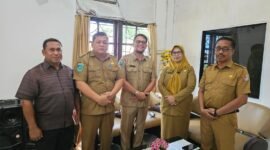 Dinas Perkebunan Fakfak melibatkan Bapenda Fakfak guna melakukan penarikan retribusi berjalan transparan, efektif, efisien dan terintegrasi lintas sektor.