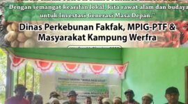 Foto. Prosesi Buka Sasi Kerakera digelar masyarakat Teluk Ganasoba di Kampung Werfra, Distrik Furwagi.