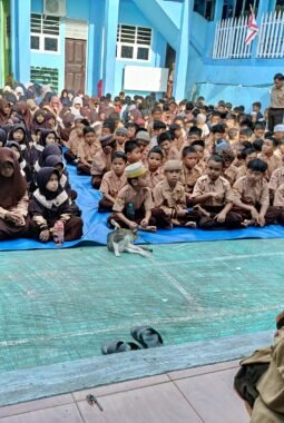 Siswa SIT As Salaam Fakfak Gelar Doa Bersama dan Penggalangan Dana untuk Korban Banjir Aceh dan Sumatera
