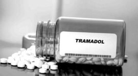 obat jenis tramadol yang belakangan ini banyak ditemukan dijual secara bebas di kios-kios maupun toko kecil di sejumlah daerah.